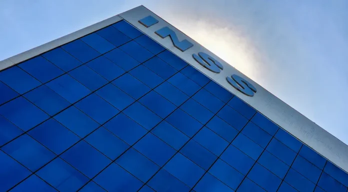 INSS devolve mais de R$ 1 bilhão a beneficiários com descontos ilegais