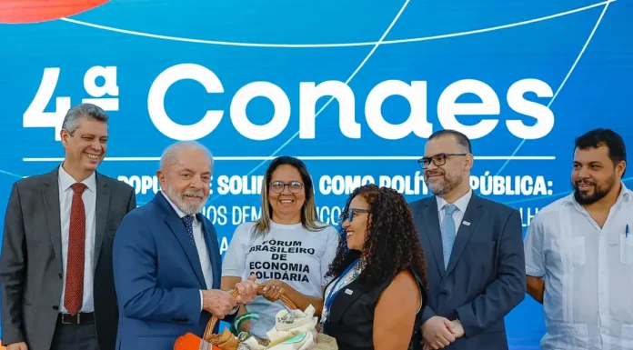 Lula diz que já convidou Trump para vir ao Brasil na COP30