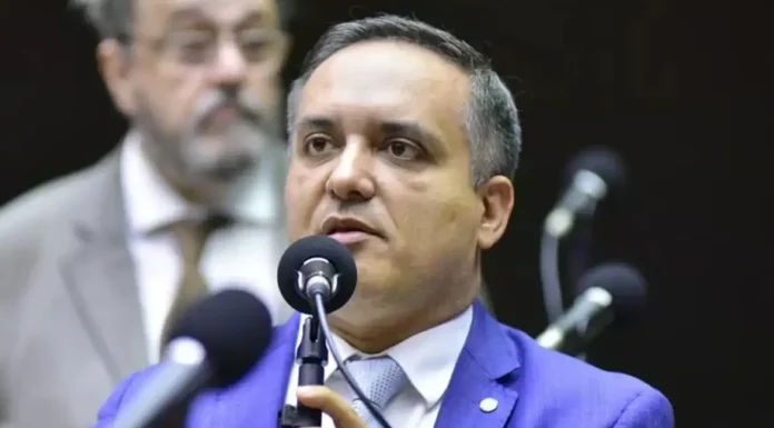 Prefeito de São Bernardo do Campo (SP) é afastado após operação da PF