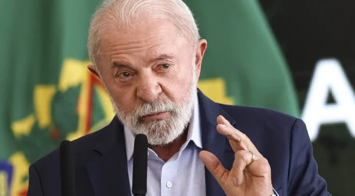 Lula viaja para Roma para abertura do Fórum Mundial da Alimentação