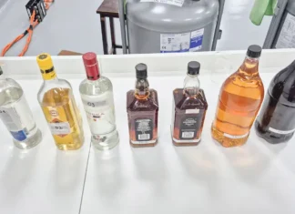 Polícia combate adulteração de bebidas em oito cidades de São Paulo