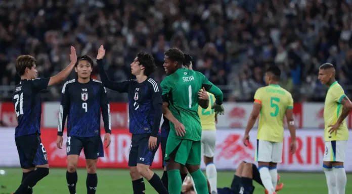 Brasil amarga derrota histórica para o Japão em amistoso em Tóquio