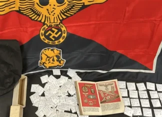 Homem de 70 anos é preso no Rio por comercializar símbolos nazistas