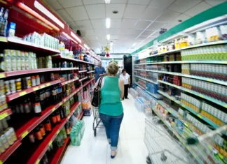 SP: cesta básica tem queda puxada por melhora no valor de proteínas
