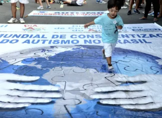 Autismo: nova linha de cuidado pede teste a partir dos 16 meses