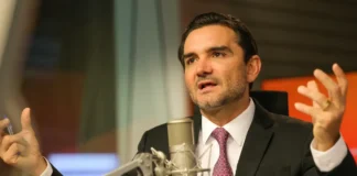 Celso Sabino confirma a Lula que deixará Ministério do Turismo