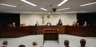 STF aprova ata do julgamento de Bolsonaro