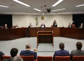 STF aprova ata do julgamento de Bolsonaro