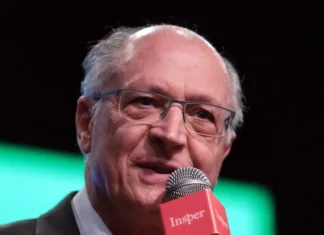 Alckmin: encontro de Lula e Trump é um 1º passo para resolver tarifaço