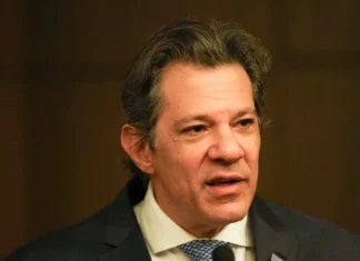 Brasil deve terminar o ano melhor do que estimado por projeções