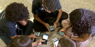 Adolescentes não têm apoio para lidar com redes sociais, diz pesquisa