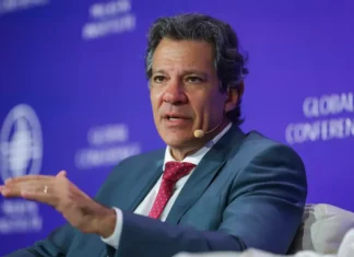 Haddad: EUA devem olhar com mais generosidade para a América Latina