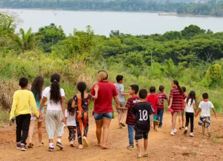Ações educativas ajudam povos amazônicos a lidar com crise climática