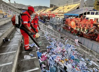 Mais de 67 toneladas de resíduos são recolhidas após desfiles no Rio