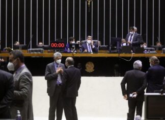 Câmara aprova emendas do Senado a PL que aumenta número de juízes