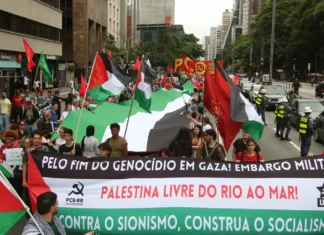 Ato em SP de apoio à Palestina pede cessar-fogo imediato em Gaza