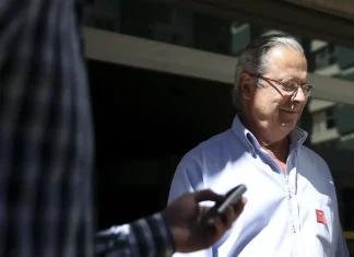 PGR recorre de decisão que anulou condenações de Dirceu
