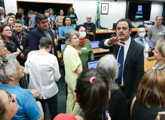 Comissão de Ética da Câmara abre investigação contra Glauber Braga