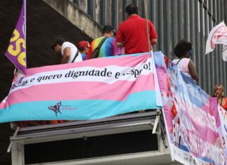 Marcha Trans ocupa ruas centrais de São Paulo e pede mais visibilidade