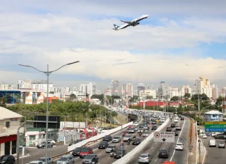 Abear critica excesso de judicialização contra o setor aéreo
