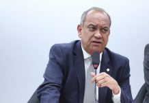 Importação de aço chinês ameaça empregos e siderurgia nacional, alertam debatedores Importação de aço chinês ameaça empregos e siderurgia nacional, alertam debatedores