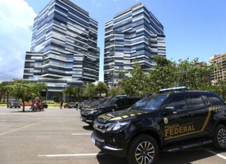PF vai apurar se houve crime no caso de joias dadas pelo governo árabe