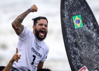 Ítalo Ferreira é ouro em Tóquio e 1º campeão olímpico no surfe
