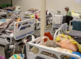 Saúde lança versão atualizada da Caderneta da Pessoa Idosa