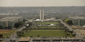 Contas públicas têm superávit de R$ 6,7 bilhões em abril