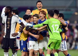 Reservas decidem e Japão supera Alemanha por 2 a 1 na estreia da Copa