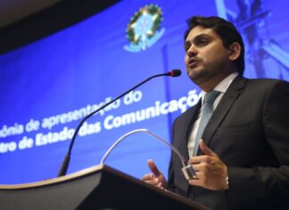 Novo ministro das Comunicações anuncia investimentos nos Correios