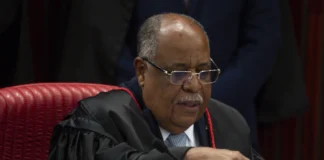 Corregedor eleitoral rejeita duas ações contra Bolsonaro e Braga Netto