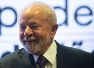 Cúpula reúne 11 presidentes da América do Sul em Brasília