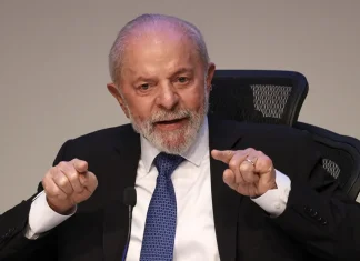 “Sozinhos não deixaremos de ser pequenos”, diz Lula sobre integração