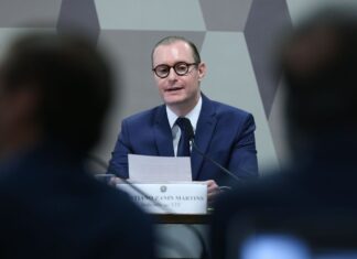 Ministros do STF felicitam Zanin pela aprovação para a Corte