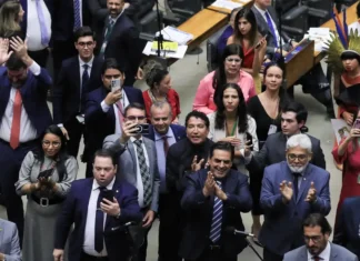 Câmara aprova decreto que reduz exigências para armas de fogo