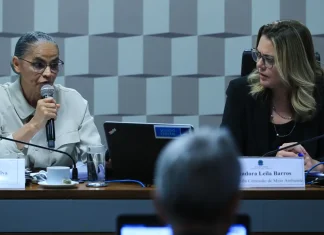Marina defende criação de marco regulatório de emergência climática