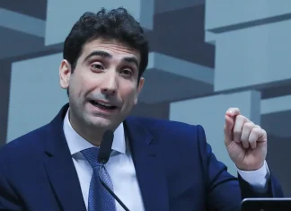 Comissão do Senado aprova Galípolo para presidir o Banco Central
