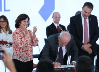 Mais Médicos dará incentivo de até R$ 120 mil para áreas vulneráveis