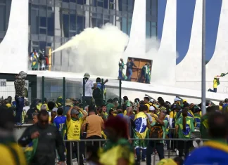 Após 2 anos dos ataques de 8/1, STF condenou 371; 122 estão foragidos