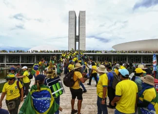 Associação Brasileira de Imprensa pede punição a golpistas