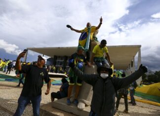 STF divulga campanha institucional em defesa da democracia