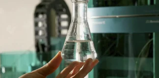 Metanol: saiba o que é a substância presente em bebida adulterada