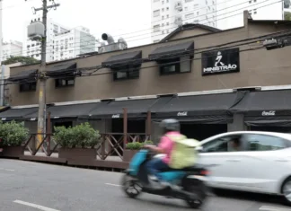 SP tem 6 estabelecimentos fechados por suspeita de bebida adulterada