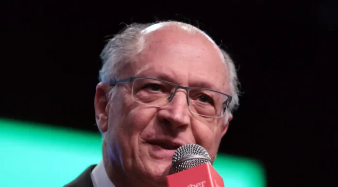 Alckmin destaca avanços com os EUA após conversa entre Lula e Trump