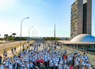 “Brasil será soberano pela educação”, diz Lula na corrida MEC 95 anos