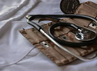 Número de médicos no Brasil aumenta 23,6% de 2019 a 2023