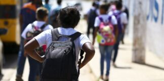 Censo Escolar: mais de 650 mil crianças saíram da escola em três anos