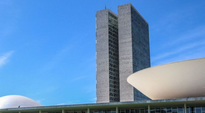 Medida Provisória destina R$ 13,3 bi para setor agropecuário e programa Desenrola Adimplentes Medida Provisória destina R$ 13,3 bi para setor agropecuário e programa Desenrola Adimplentes