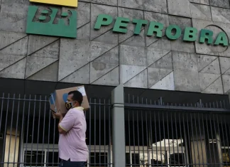 Petrobras lança nova licitação para ampliação de frota